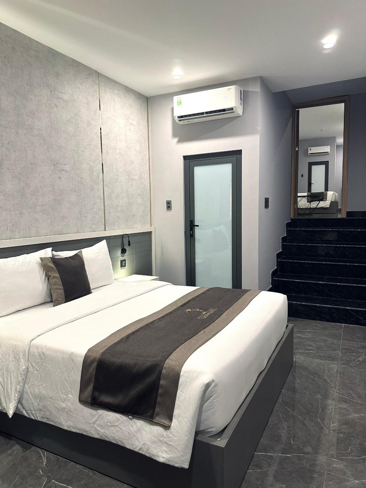 Lion 9 Hotel 껀터 외부 사진