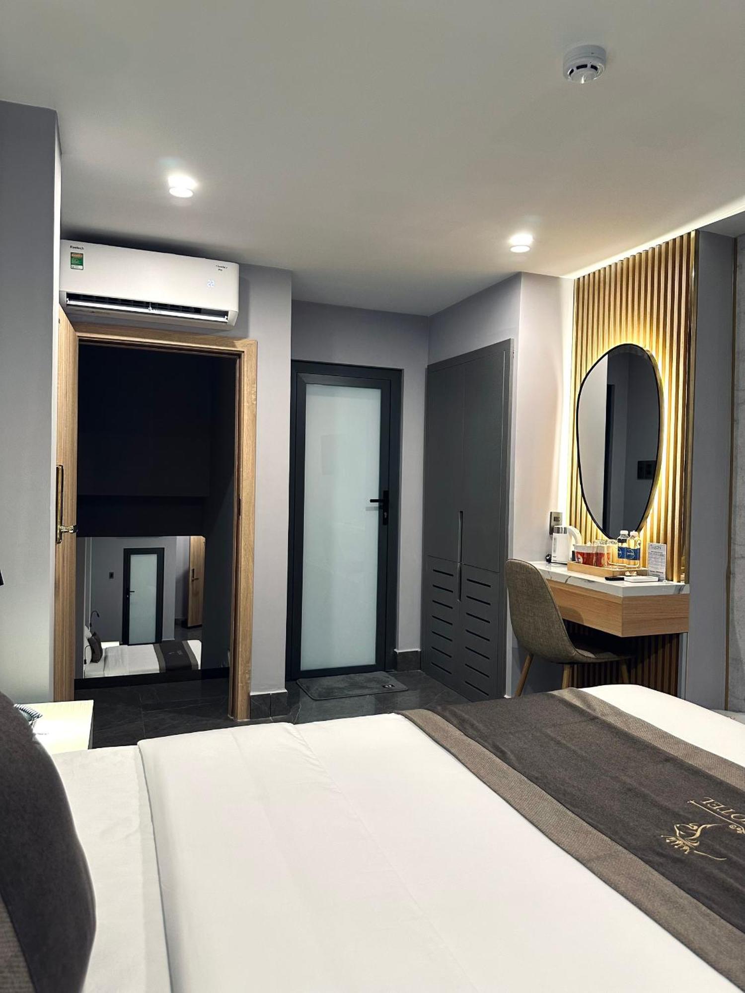 Lion 9 Hotel 껀터 외부 사진