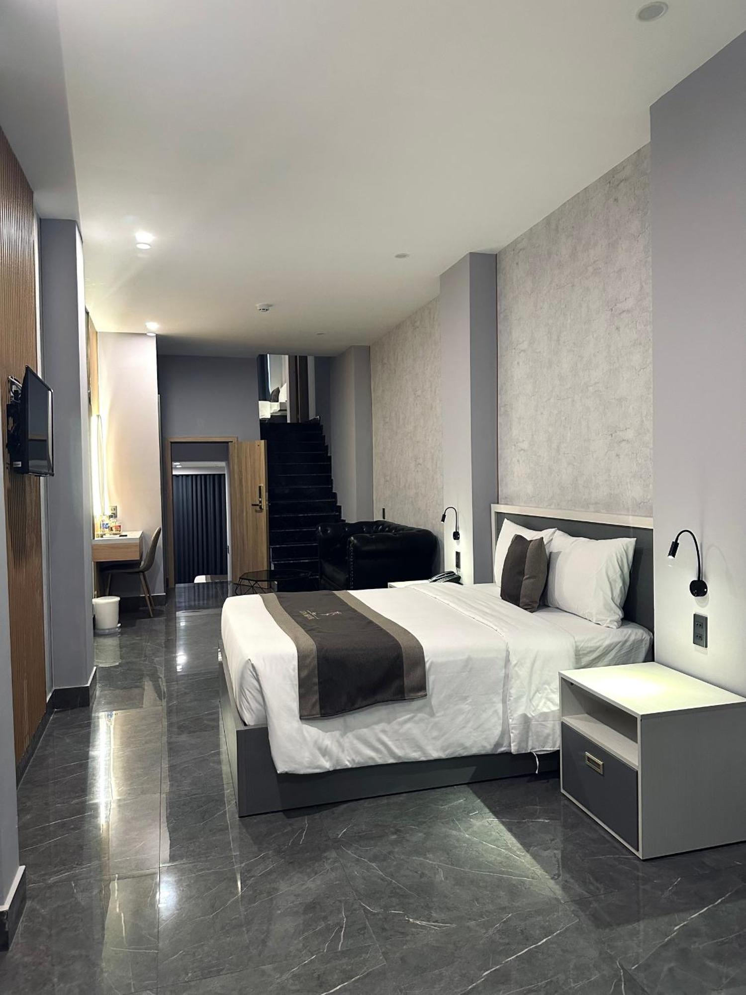 Lion 9 Hotel 껀터 외부 사진