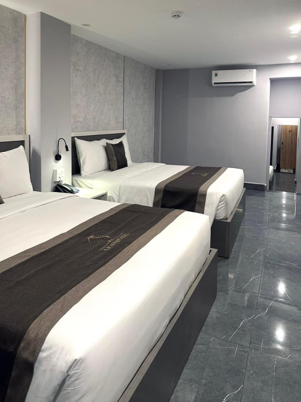 Lion 9 Hotel 껀터 외부 사진
