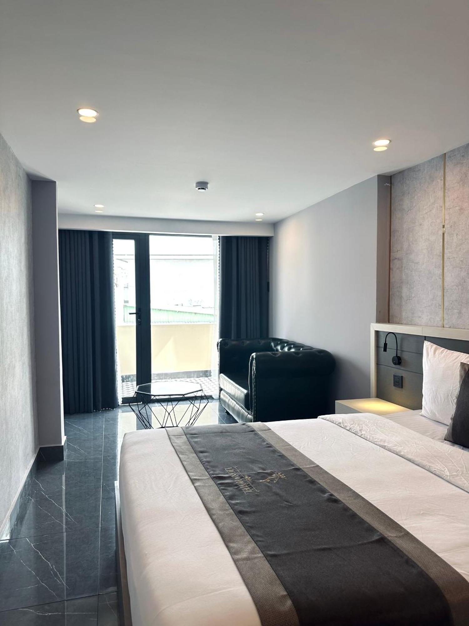 Lion 9 Hotel 껀터 외부 사진